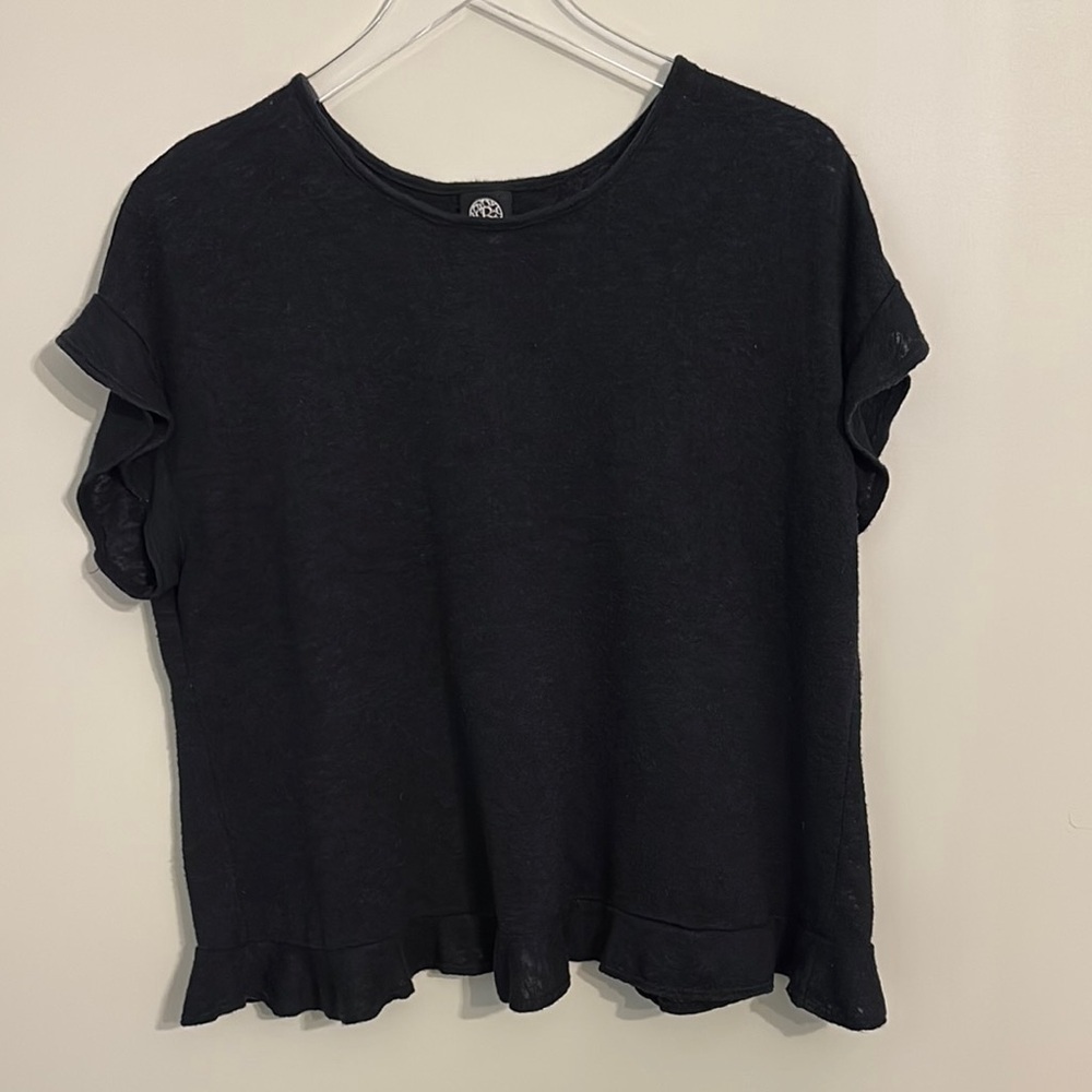 Bobeau Black Flutter Sleeve Ruffled Tee Size Medium